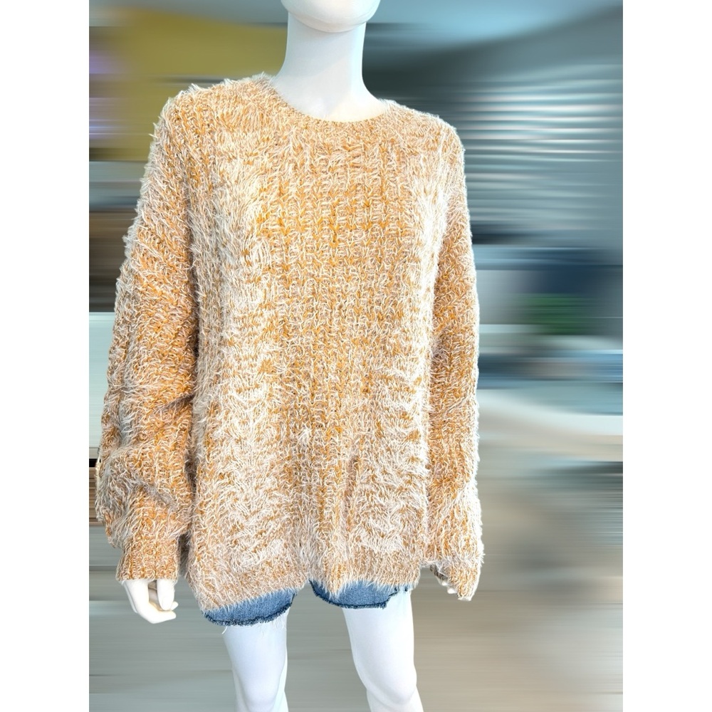 Gorgeous mustard oversized fuzzy knit sweater ONE SIZE - Picture 6 of 10